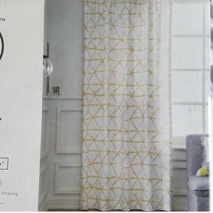 Light Filtering Curtain 54x84